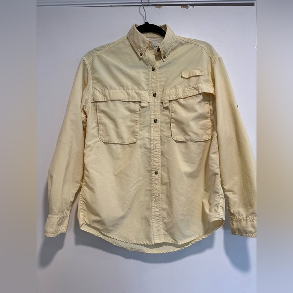 LL Bean women’s  XS Light Yellow Buzz Off Bug Repellent Long Sleeve Button Down. - Picture 1 of 12